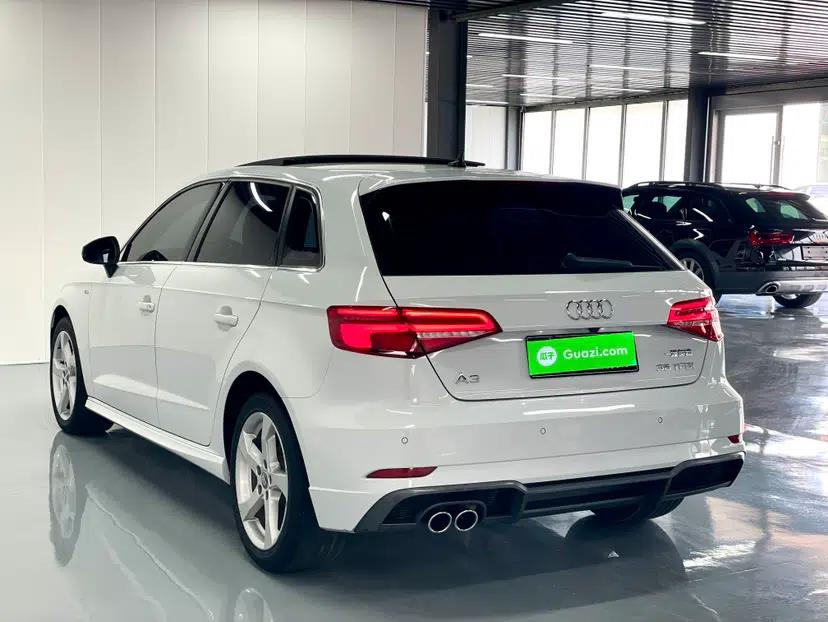 Audi A3 2019 Sportback 35 TFSI Fashion Edition China VI Emission Standard — миниатюра 14