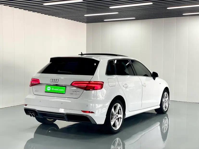 Audi A3 2019 Sportback 35 TFSI Fashion Edition China VI Emission Standard — миниатюра 16
