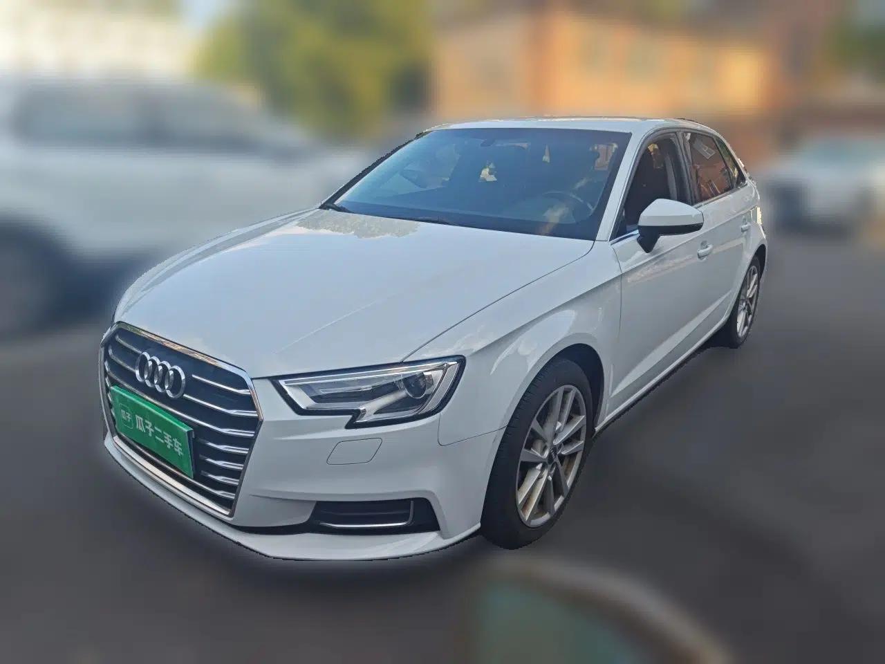 Audi A3 2020 Sportback 35 TFSI Ambition China VI — миниатюра 1