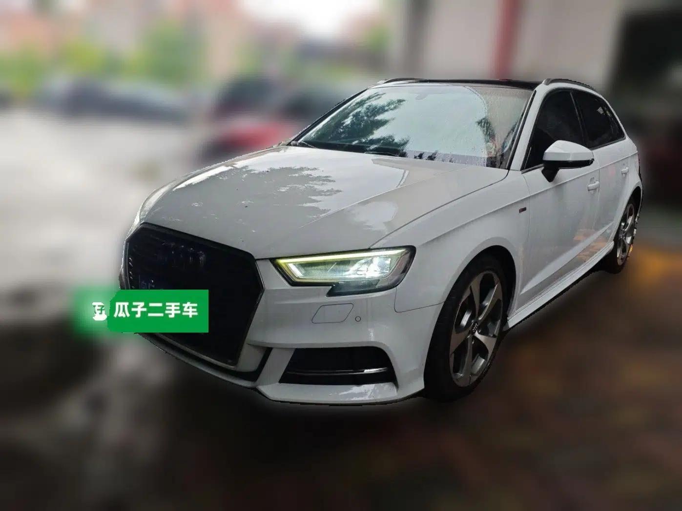 Audi A3 2017 Sportback 35 TFSI Sport Edition — миниатюра 1