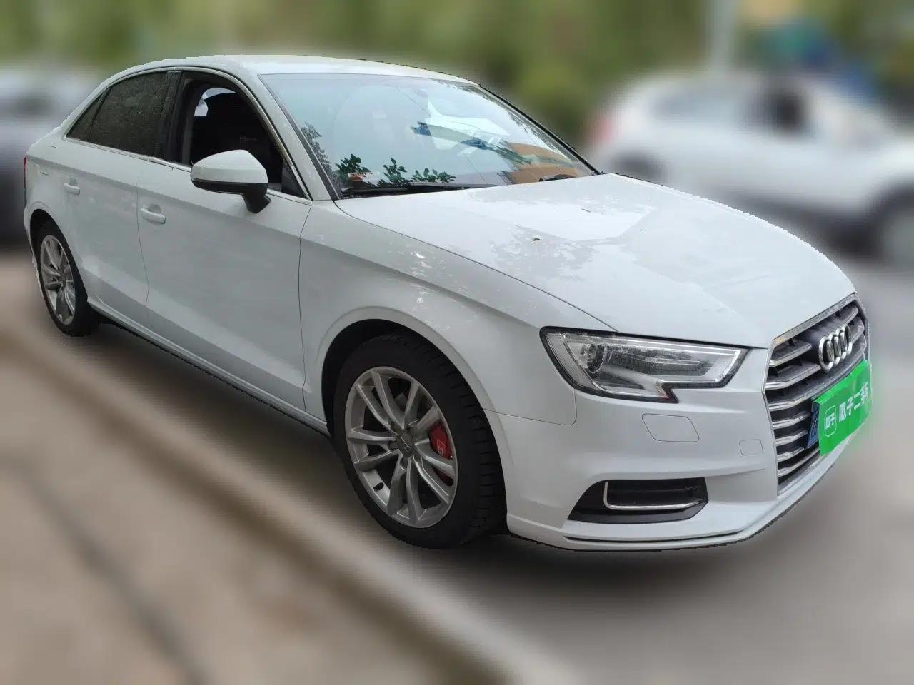 Audi A3 2019 Limousine 35 TFSI Ambition China V — миниатюра 3