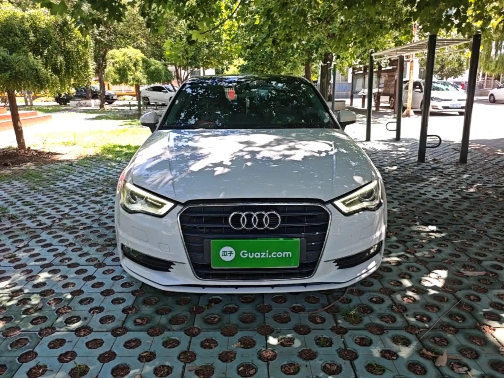 Audi A3 2015 Limousine 35 TFSI Millionth Anniversary Intelligent Leading Model — миниатюра 2