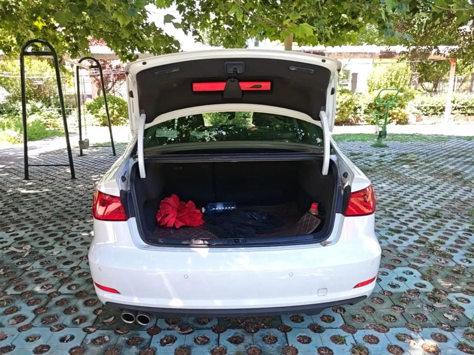 Audi A3 2015 Limousine 35 TFSI Millionth Anniversary Intelligent Leading Model — миниатюра 22