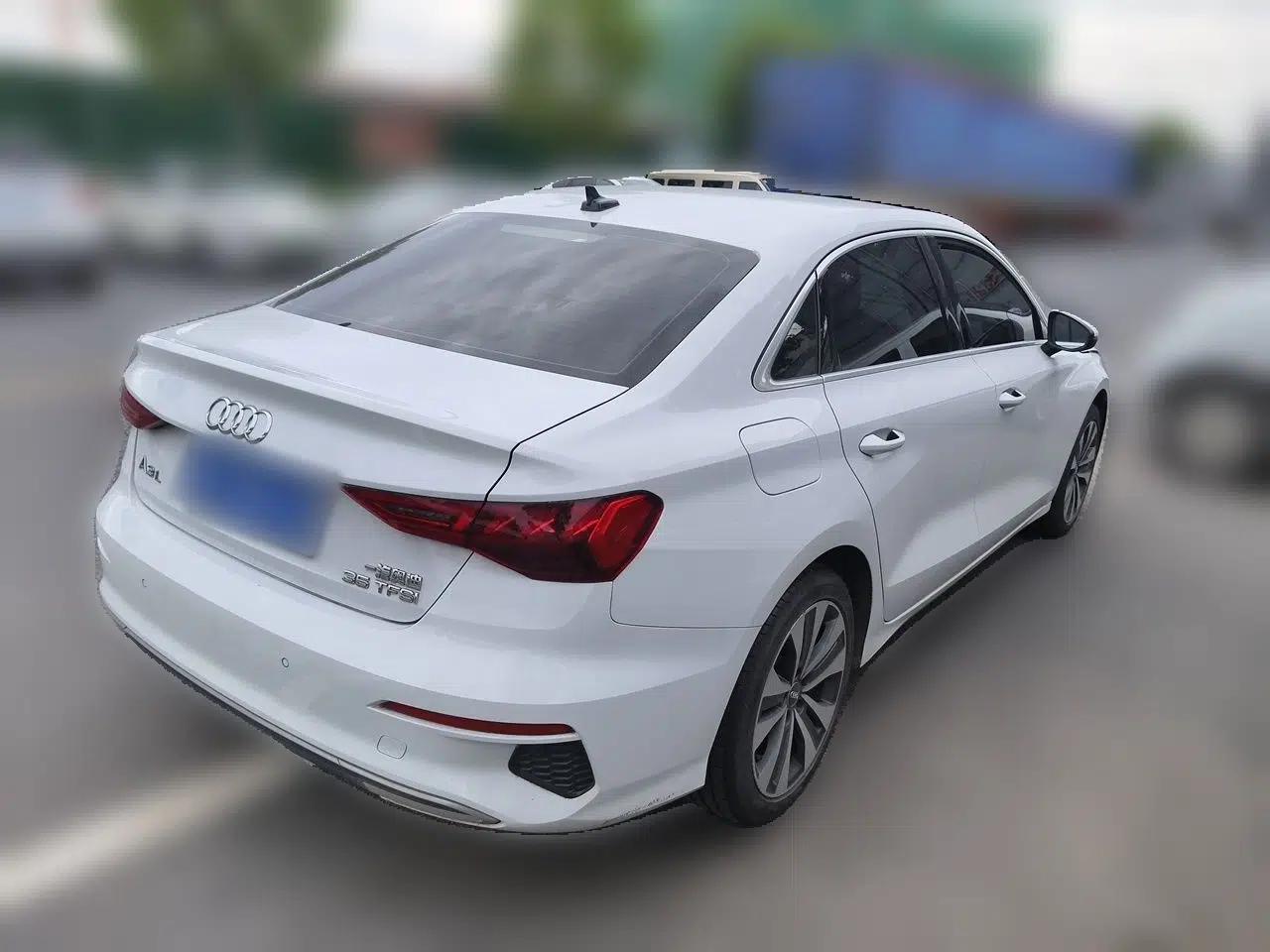 Audi A3 2022 A3L Limousine 35 TFSI Ambition Style Edition — миниатюра 6