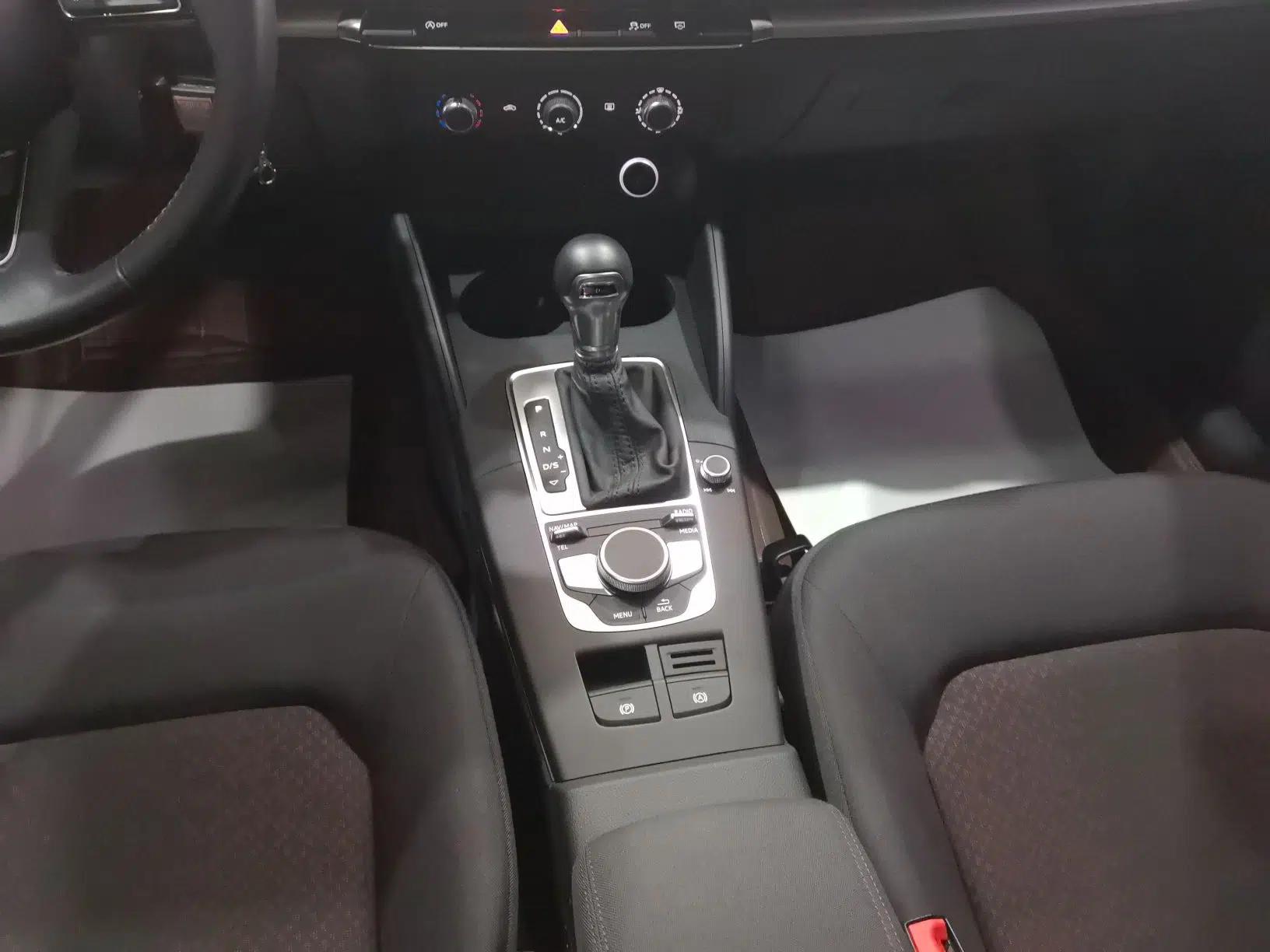 Audi A3 2020 Restyled Limousine 35 TFSI Ambition Version China VI — миниатюра 20