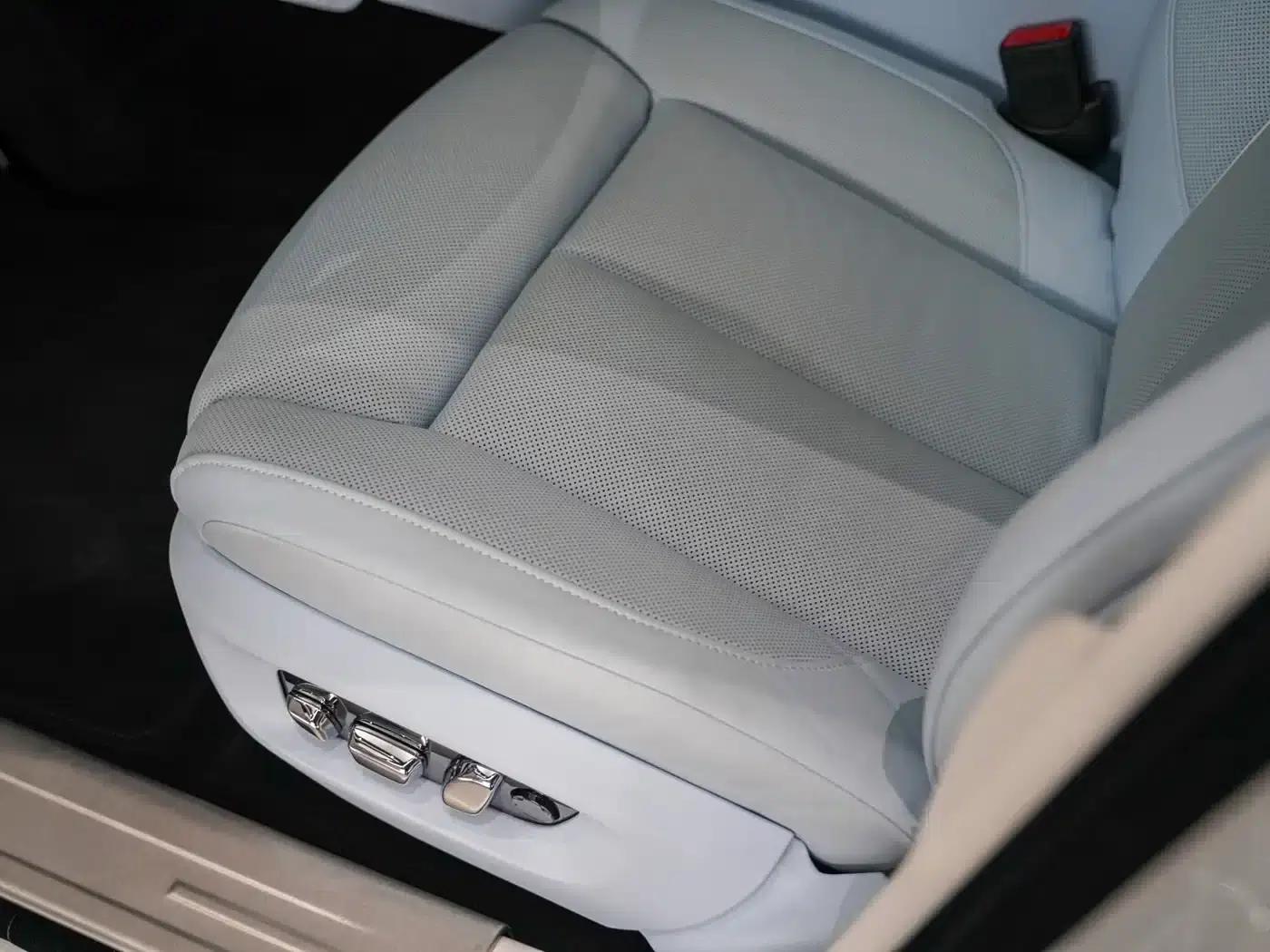 2024 Ghost 6.7T Long Wheelbase — миниатюра 19