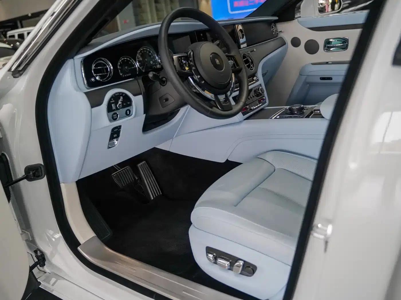 2024 Ghost 6.7T Long Wheelbase — миниатюра 20