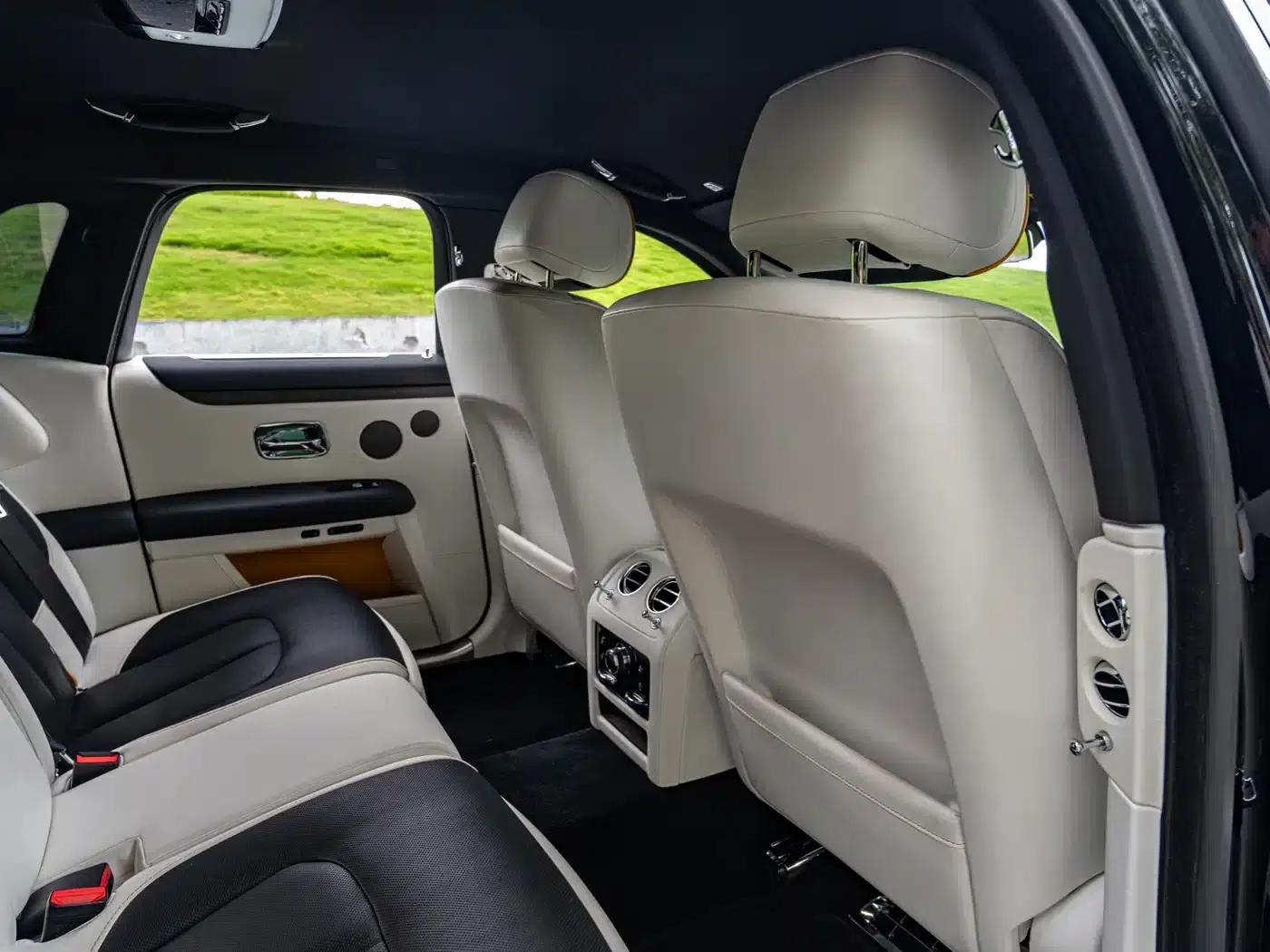 2021 Ghost 6.7T Standard Wheelbase — миниатюра 11