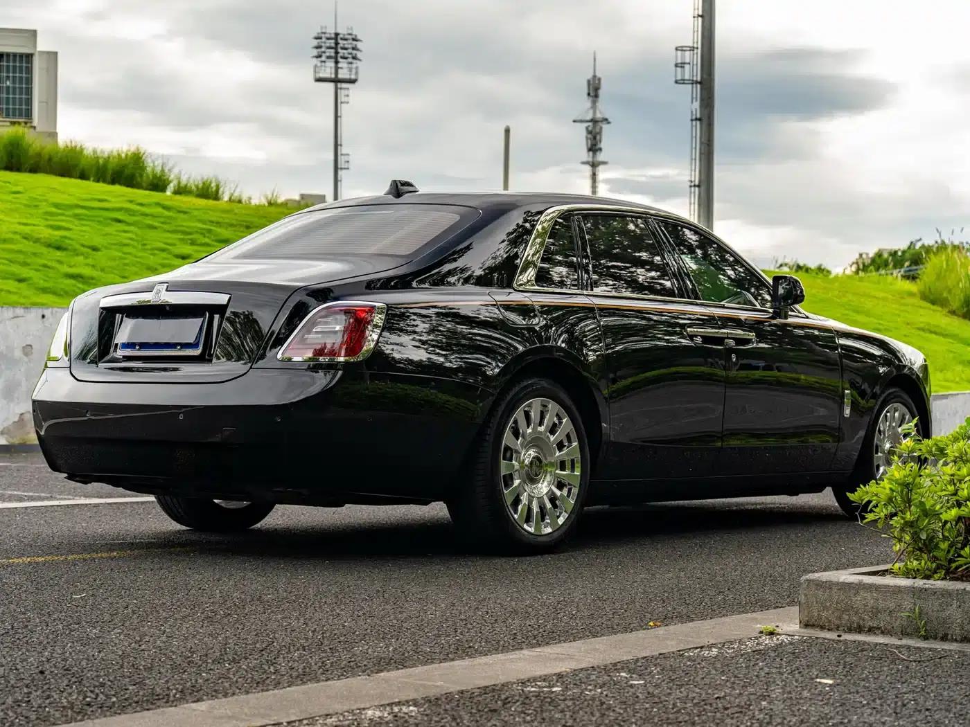 2021 Ghost 6.7T Standard Wheelbase — миниатюра 14
