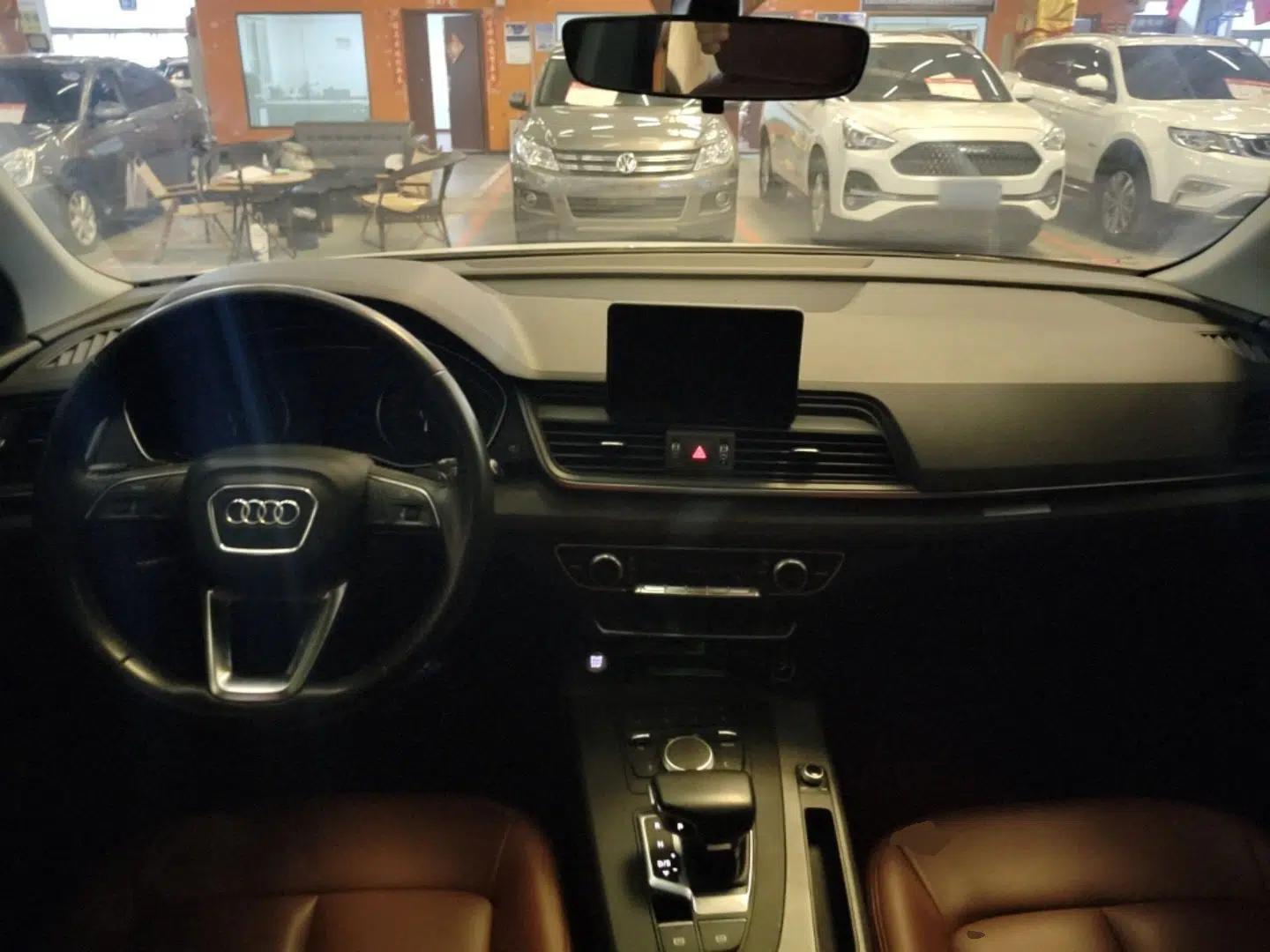 Audi Q5L 2020 40 TFSI Prestige Edition — миниатюра 12