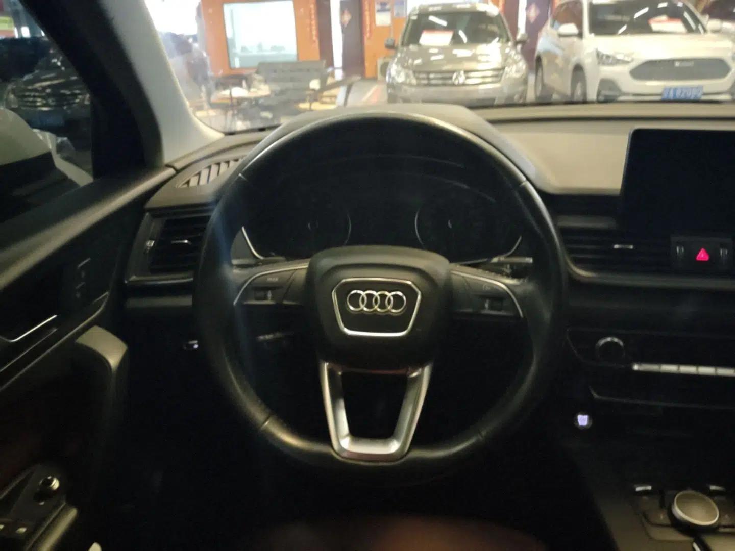 Audi Q5L 2020 40 TFSI Prestige Edition — миниатюра 13