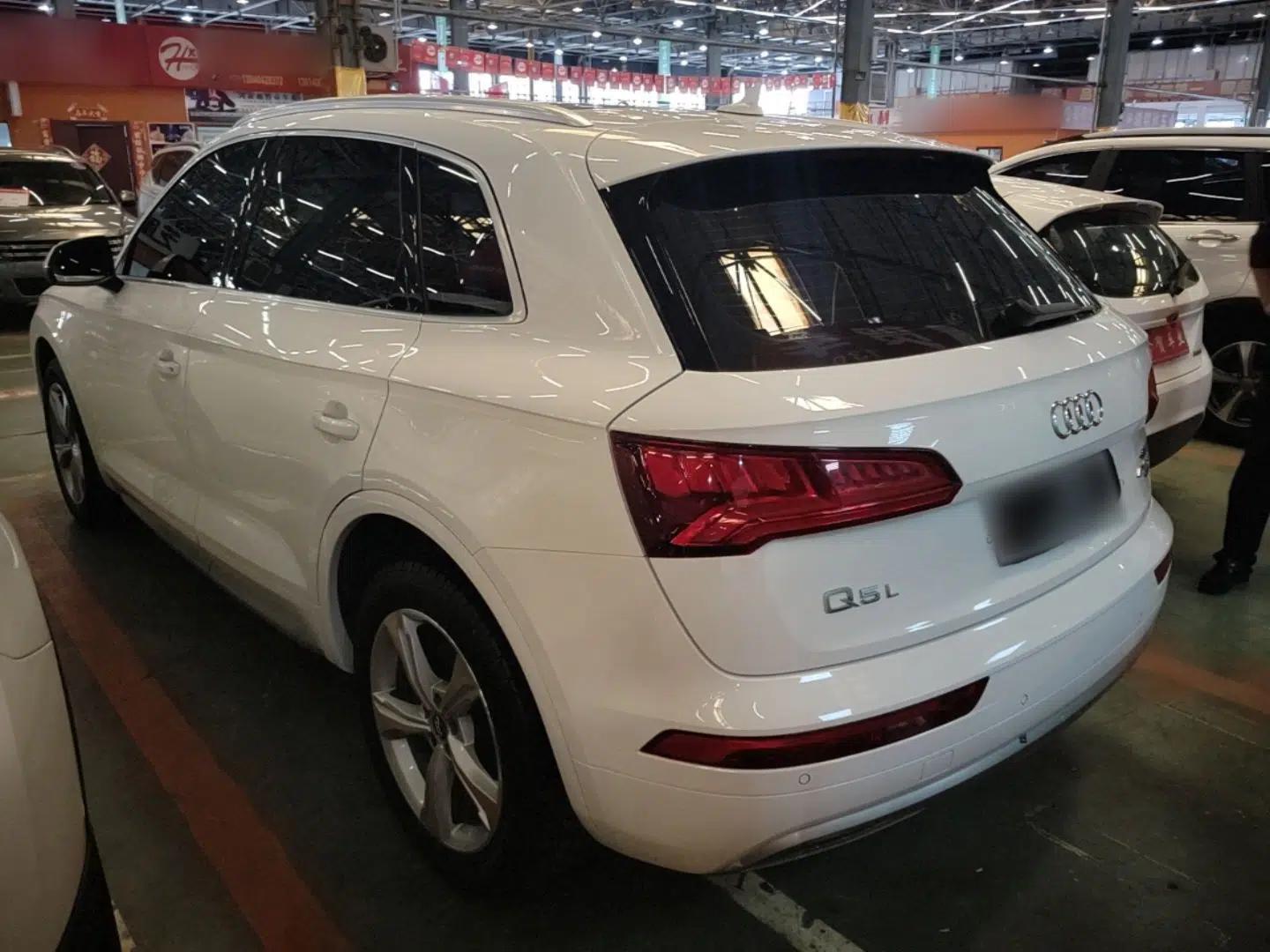 Audi Q5L 2020 40 TFSI Prestige Edition — миниатюра 4