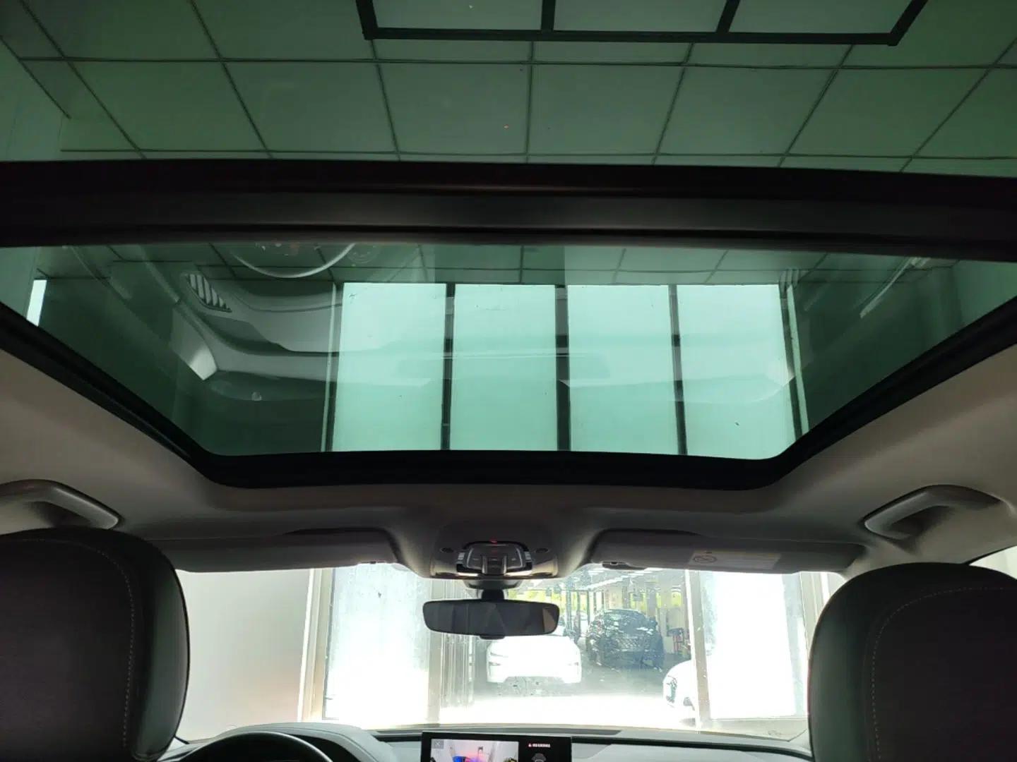 Audi Q5L 2022 40T Luxury Dynamic Model — миниатюра 21