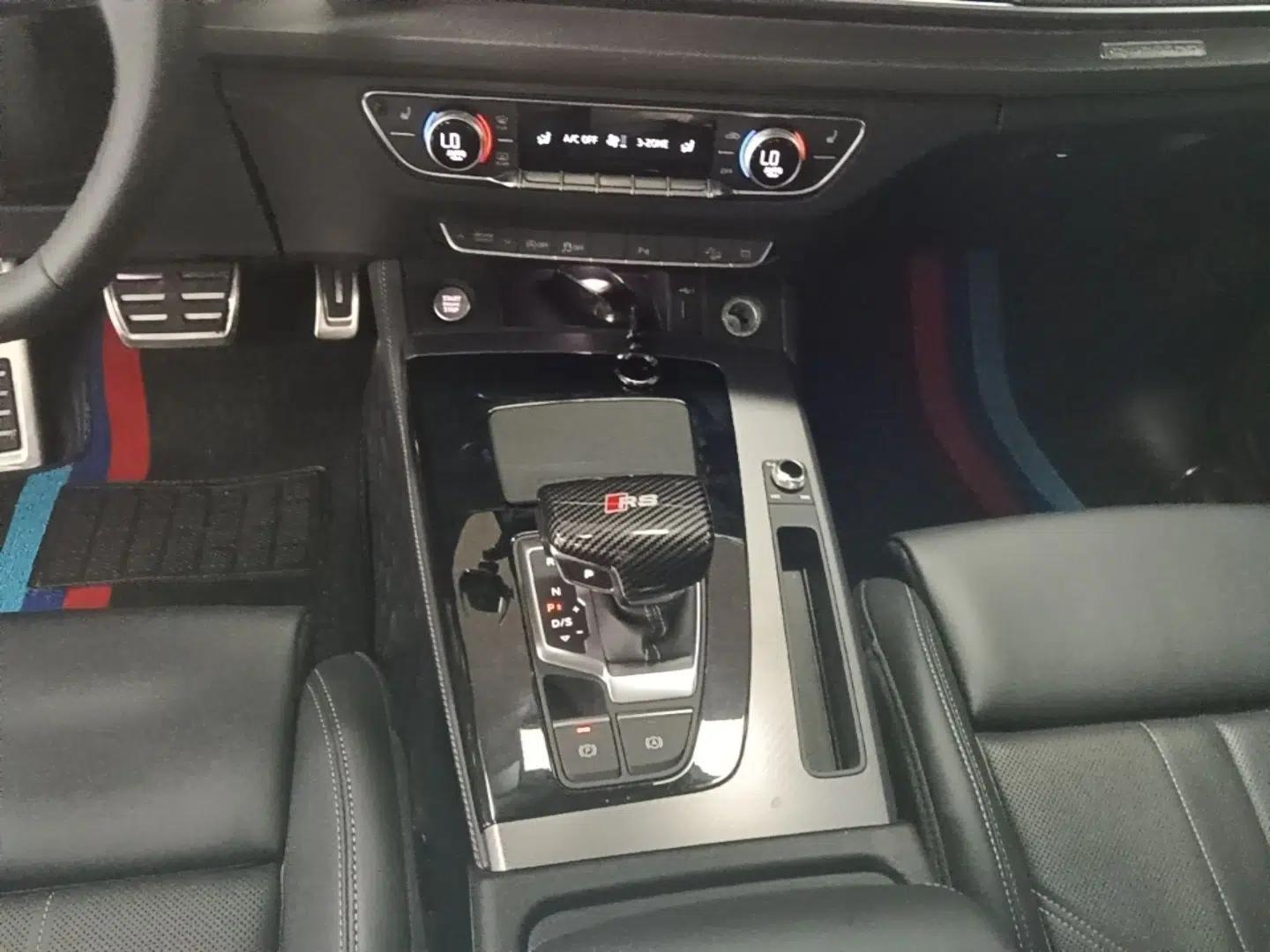 Audi Q5L 2025 40 TFSI Luxury Dynamic Edition — миниатюра 16