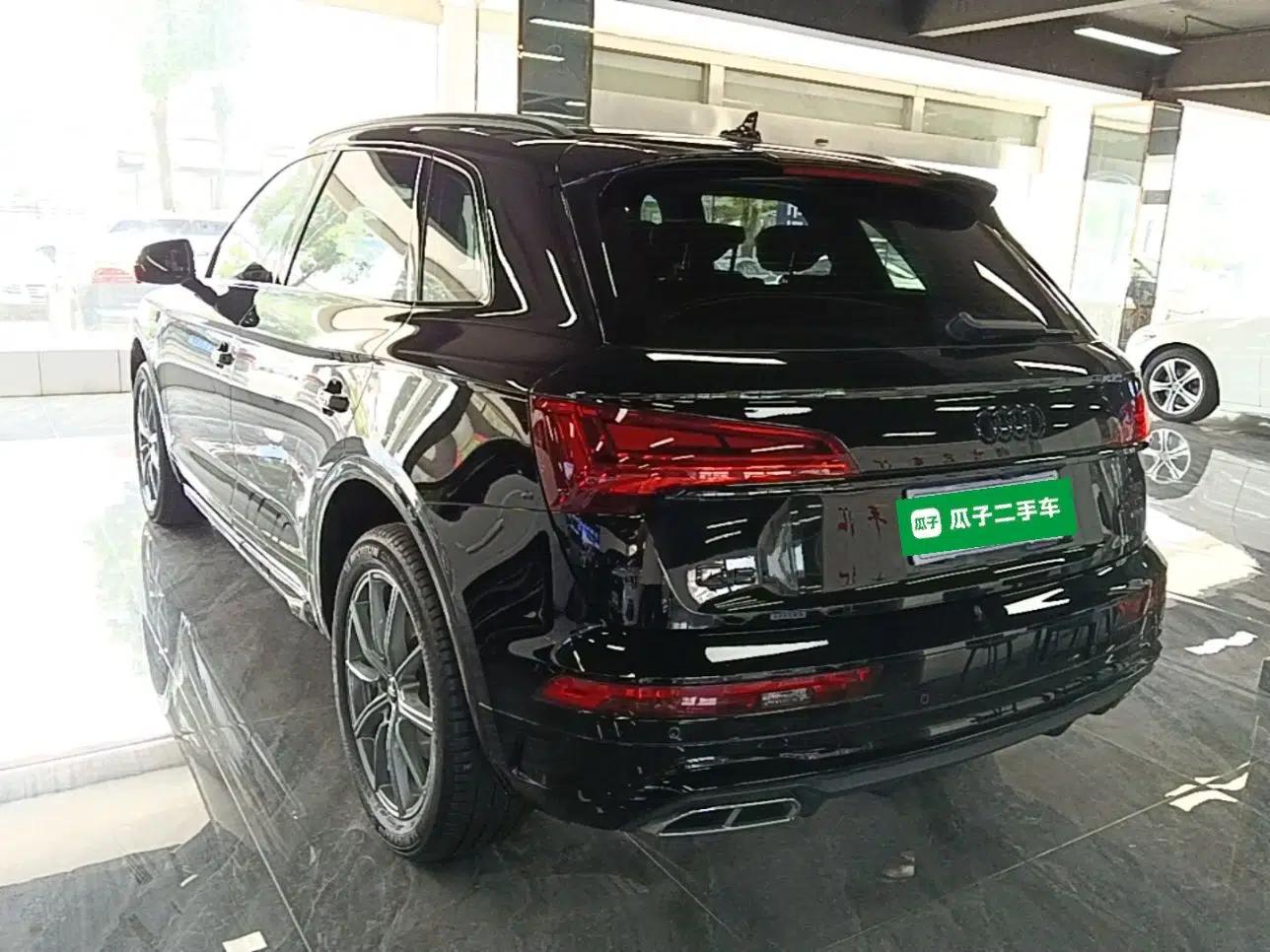 Audi Q5L 2025 40 TFSI Luxury Dynamic Edition — миниатюра 4