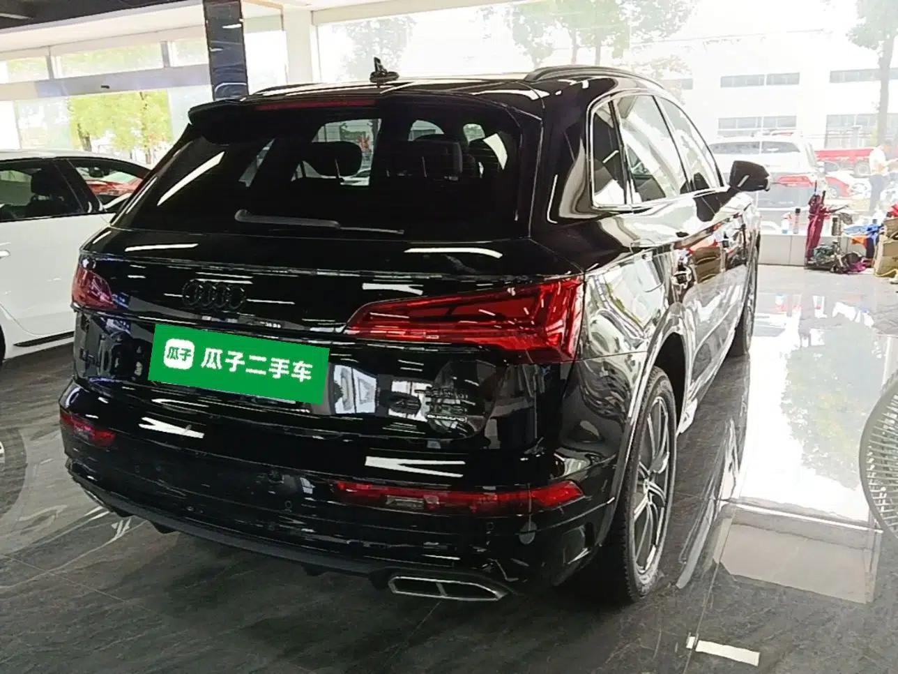 Audi Q5L 2025 40 TFSI Luxury Dynamic Edition — миниатюра 6
