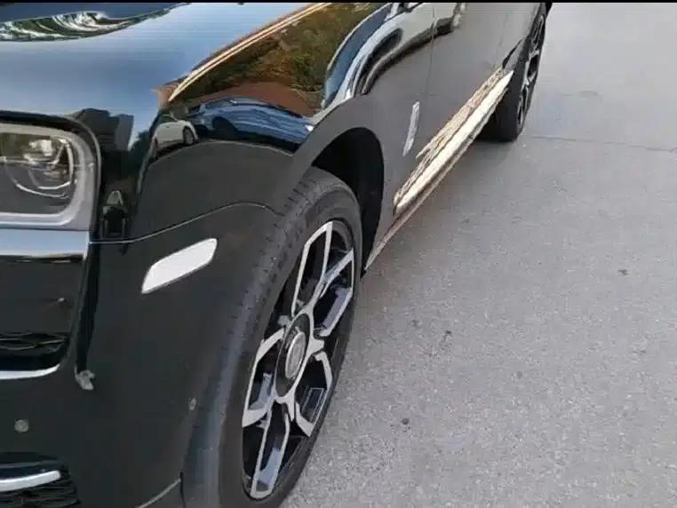 2018 Cullinan 5-seater — миниатюра 4