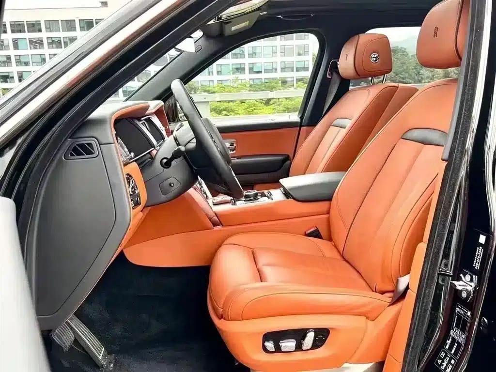 2018 Cullinan 5-seater — миниатюра 7