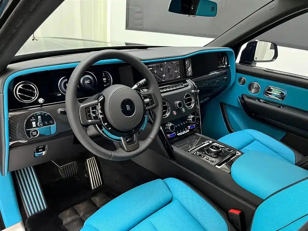 2024 Cullinan Black Badge — миниатюра 10