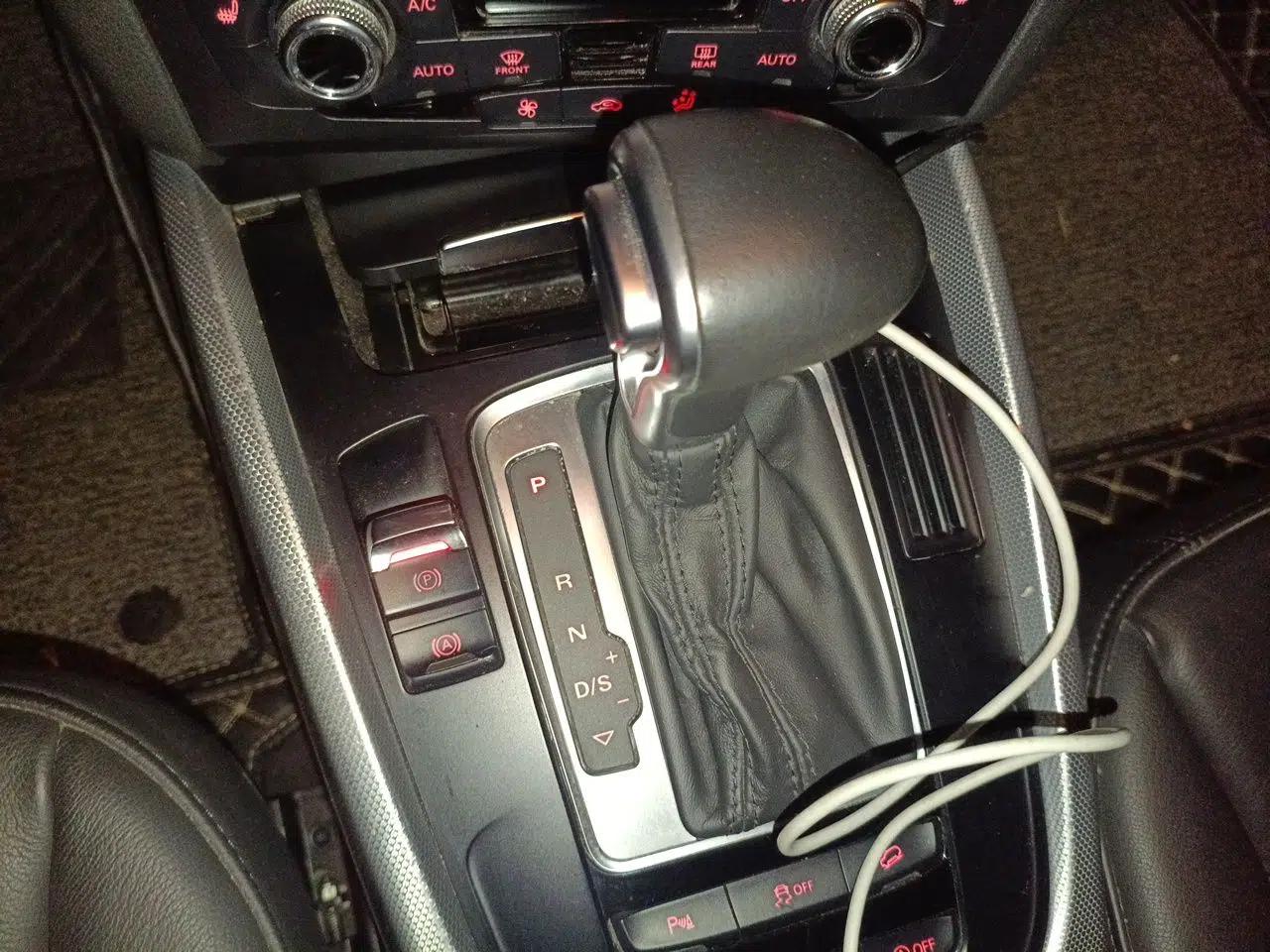 Audi Q5 2015 40 TFSI Technology Edition — миниатюра 14
