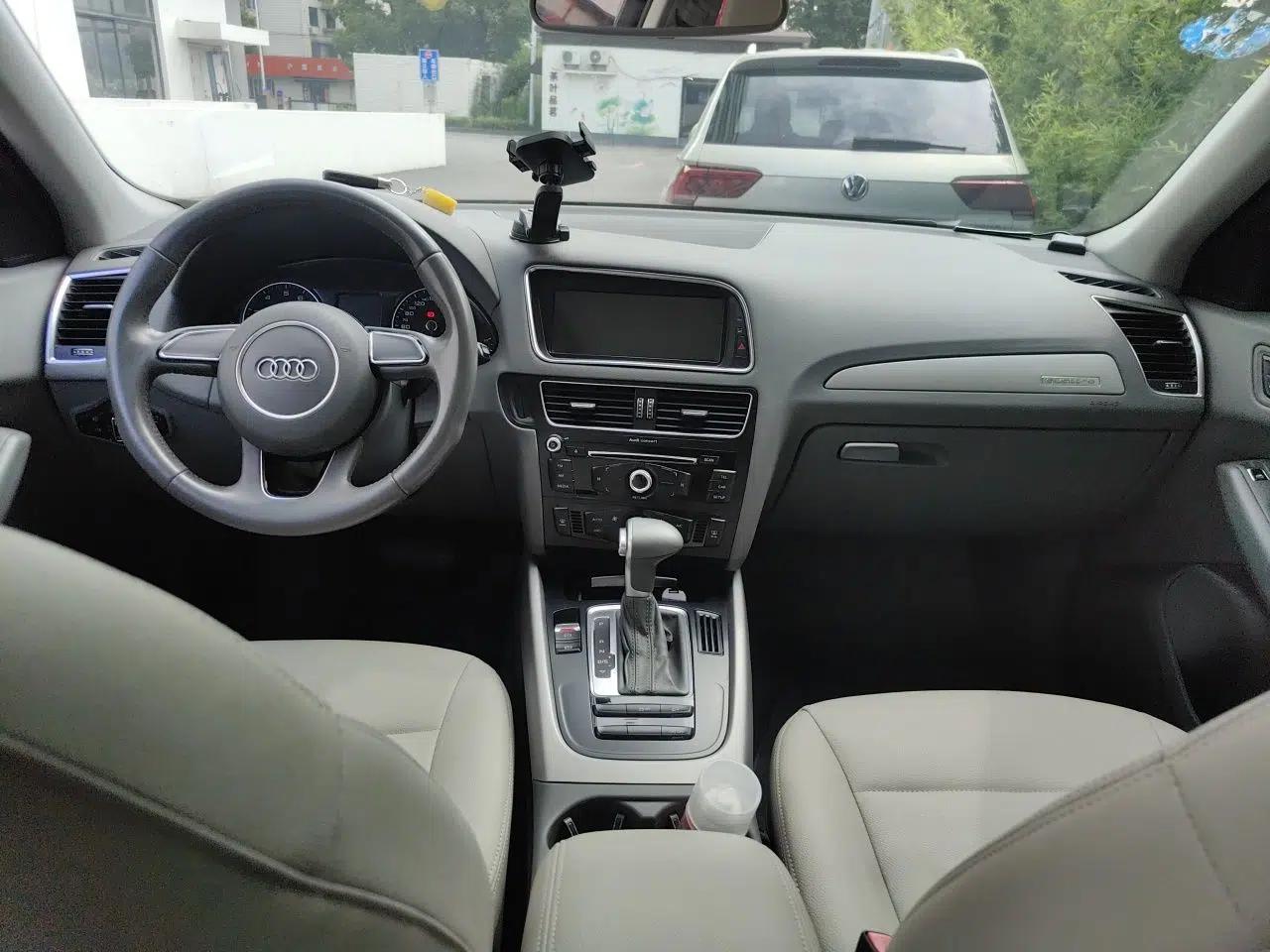 Audi Q5 2015 40 TFSI Trendy Edition — миниатюра 9
