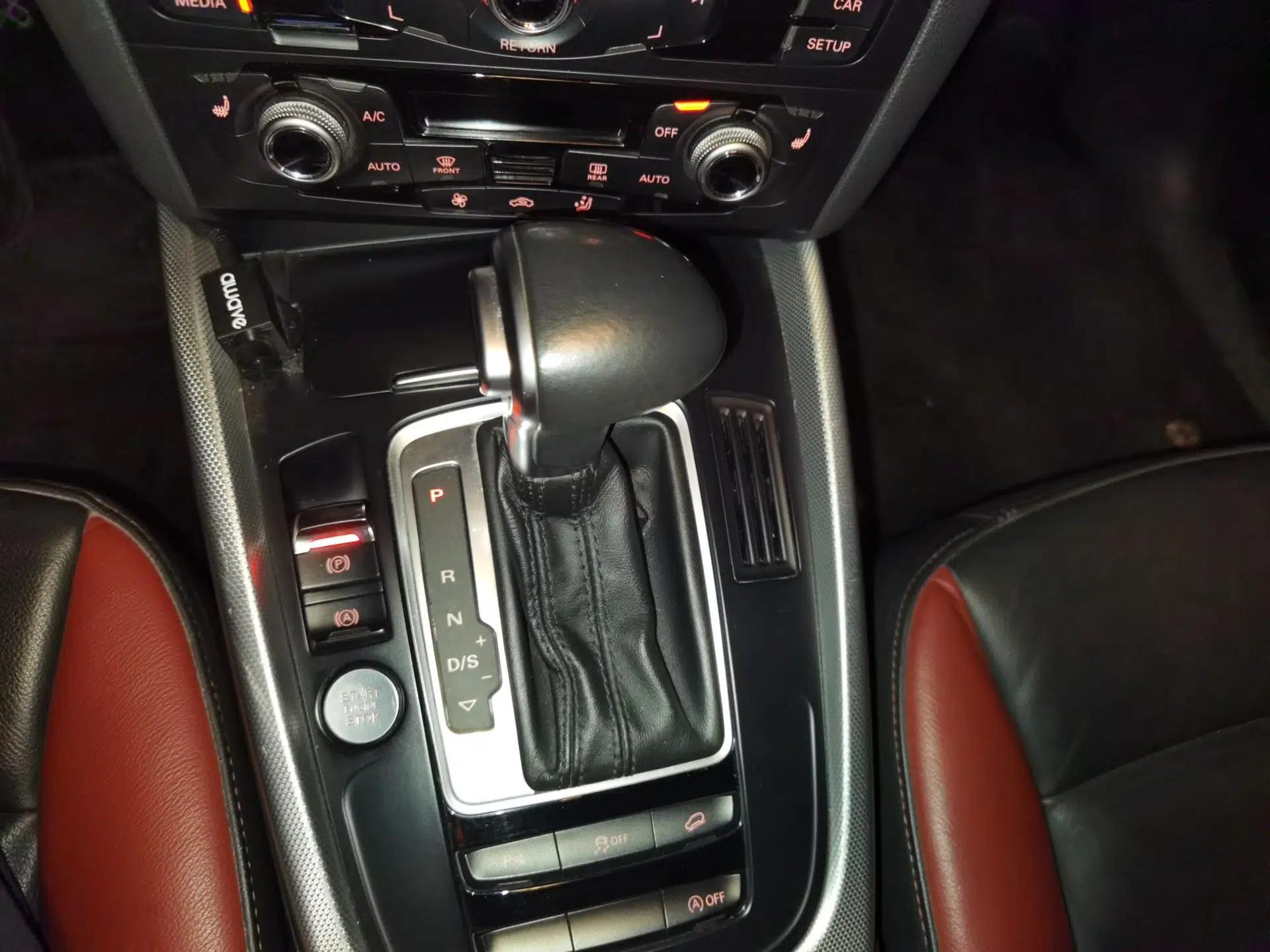 Audi Q5 2017 Plus 40 TFSI Technology Model — миниатюра 14
