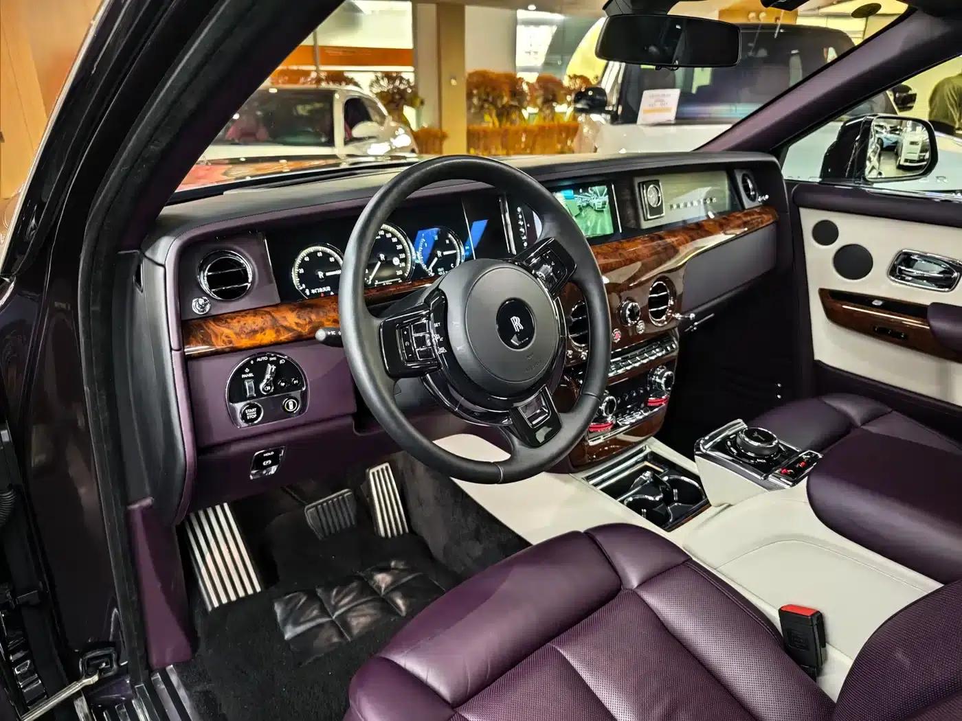 2018 Phantom 6.7T Long Wheelbase — миниатюра 12