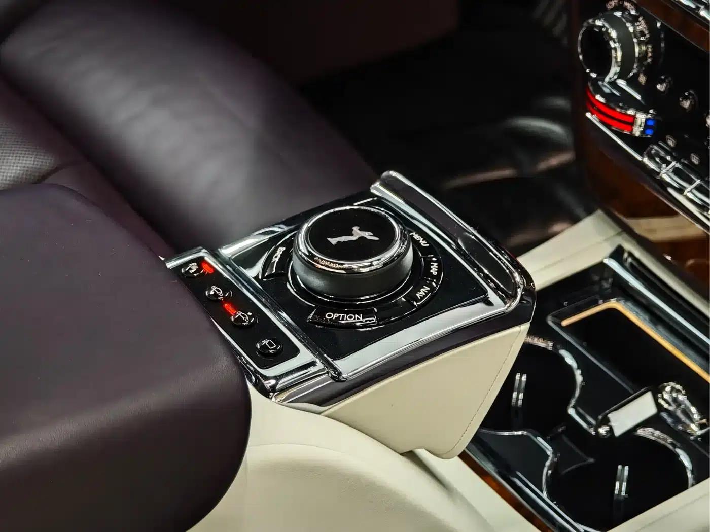 2018 Phantom 6.7T Long Wheelbase — миниатюра 13