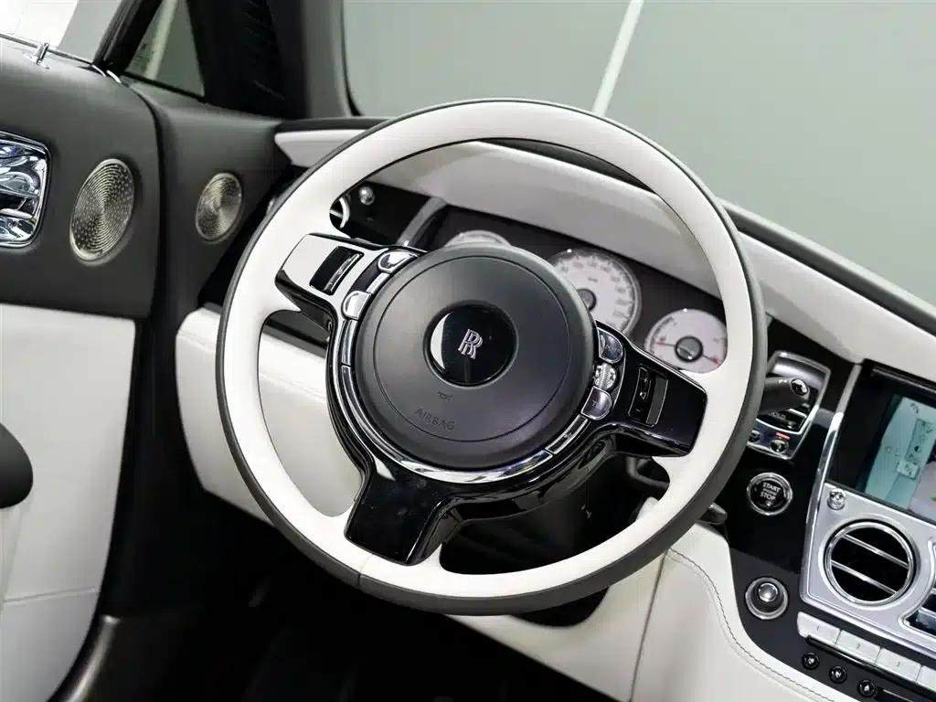 2017 Phantom 6.6T Black Badge Edition — миниатюра 15