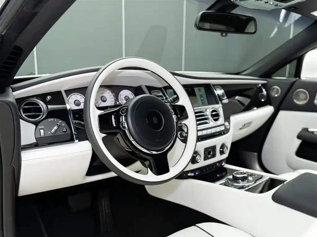 2017 Phantom 6.6T Black Badge Edition — миниатюра 10
