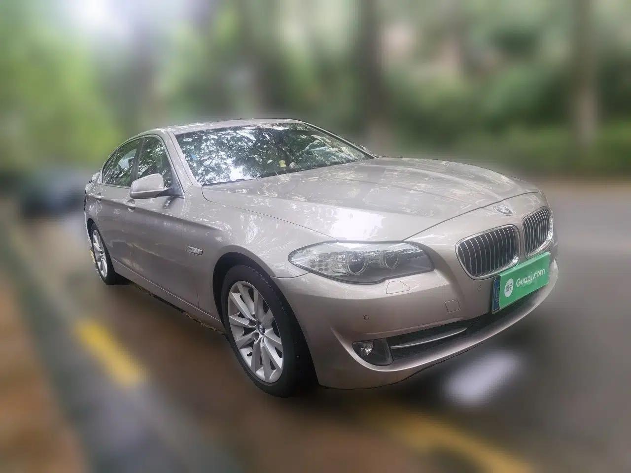 BMW 5 Series 2012 530Li Leading Model — миниатюра 3