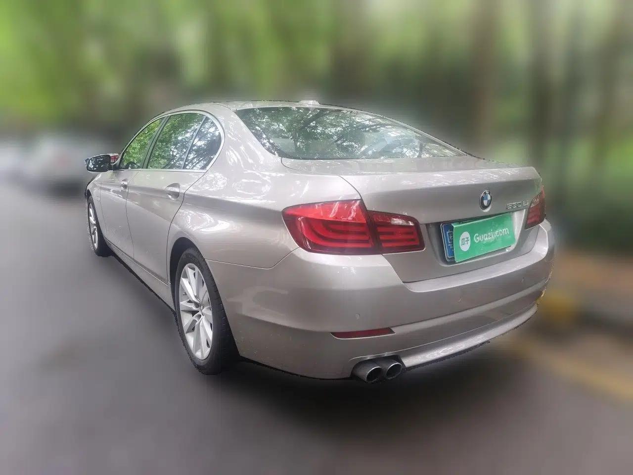BMW 5 Series 2012 530Li Leading Model — миниатюра 4
