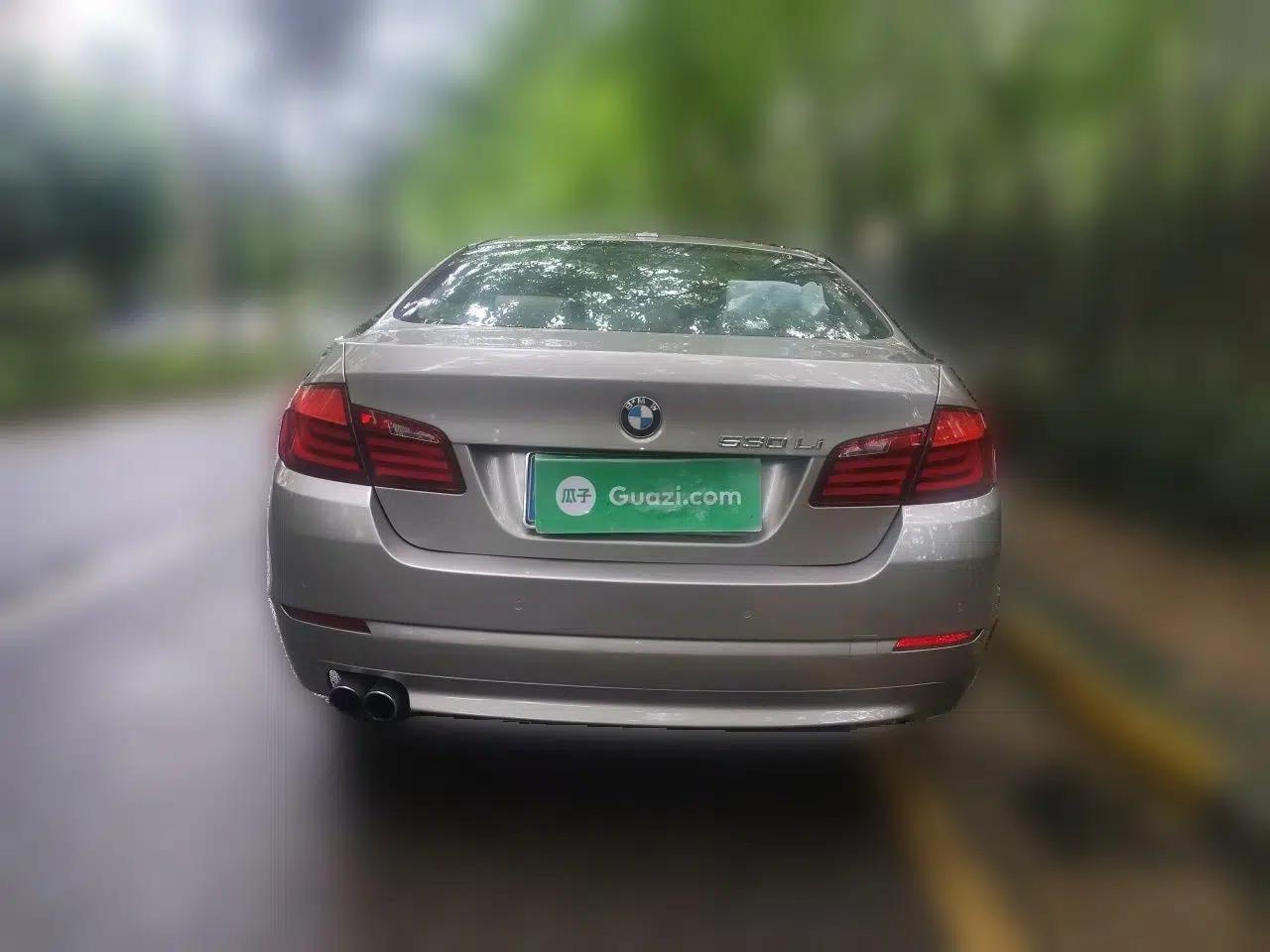 BMW 5 Series 2012 530Li Leading Model — миниатюра 5