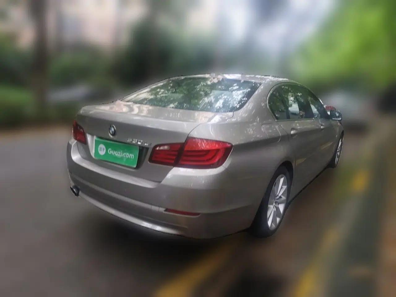 BMW 5 Series 2012 530Li Leading Model — миниатюра 6