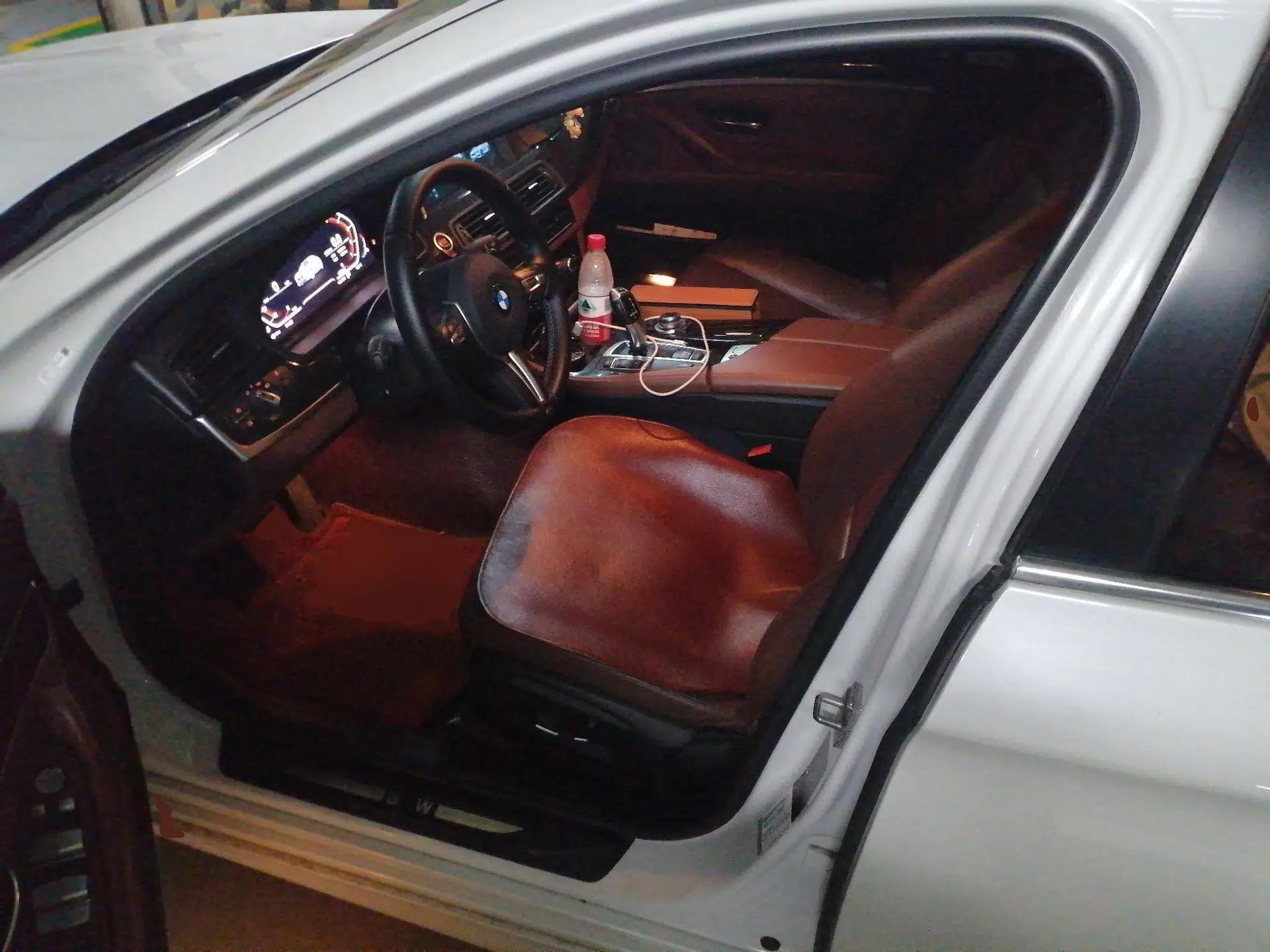 BMW 5 Series 2014 525Li Leading Model — миниатюра 15