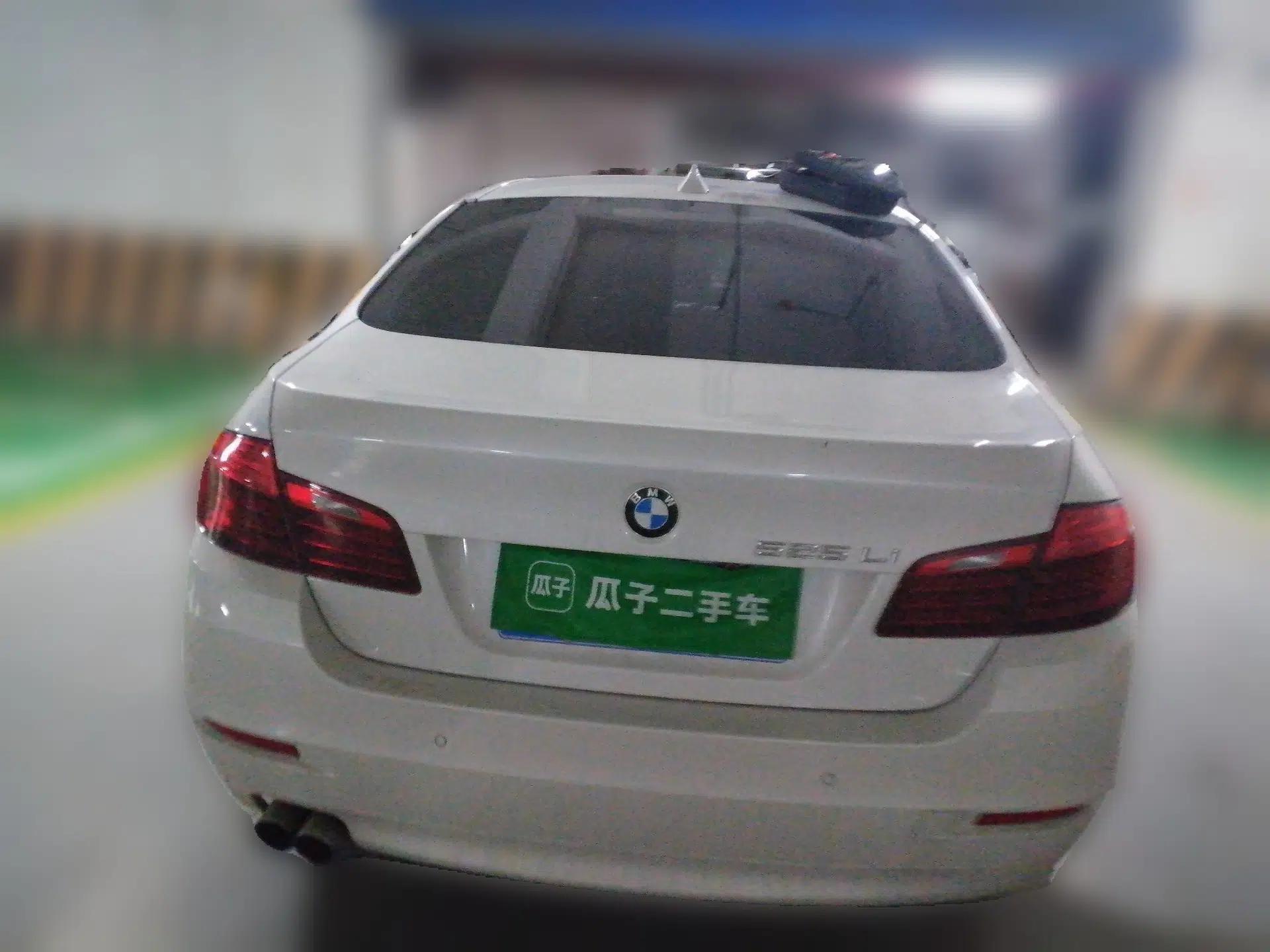 BMW 5 Series 2014 525Li Leading Model — миниатюра 5