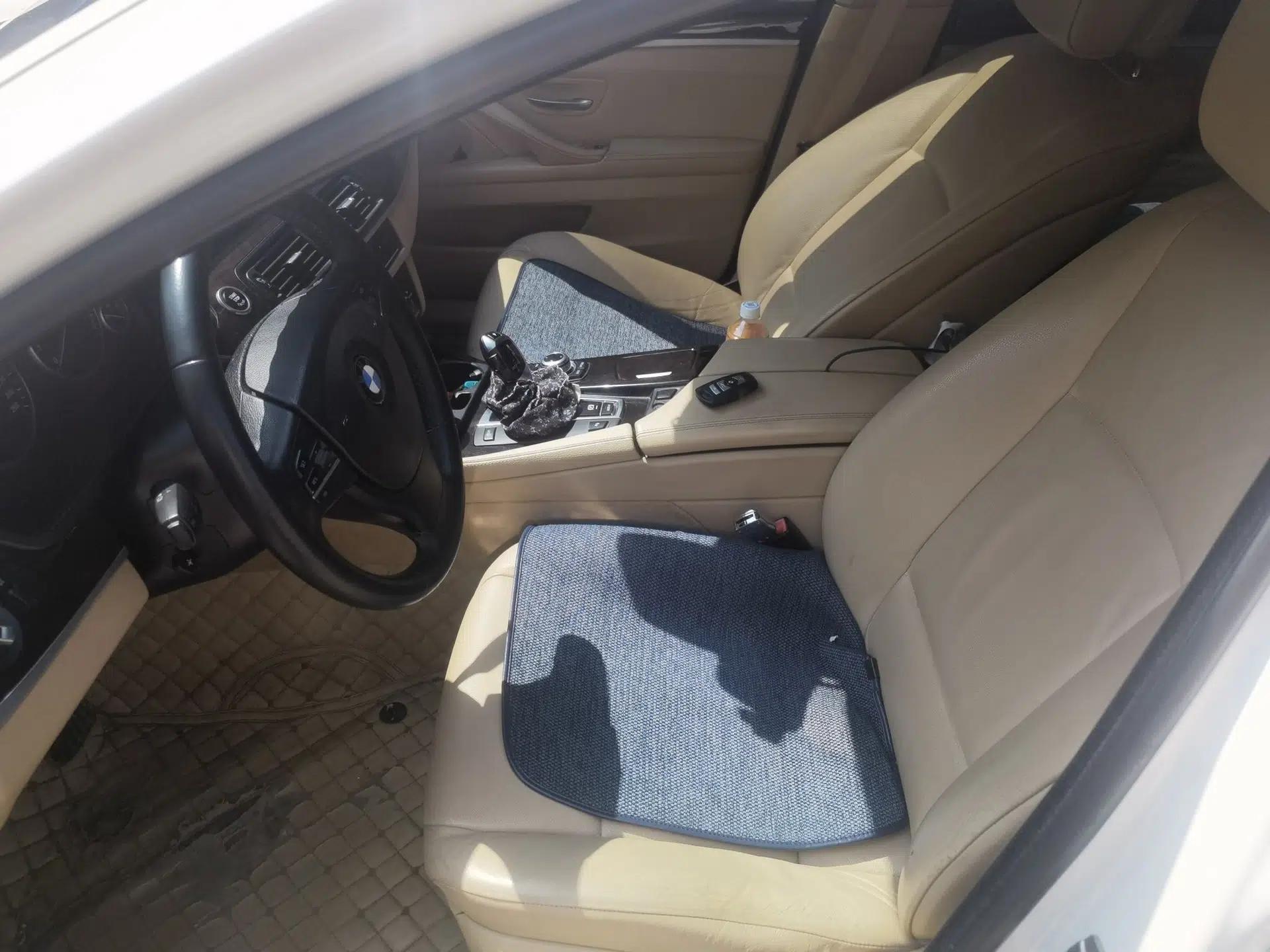 BMW 5 Series 2011 523Li Luxury Model — миниатюра 15