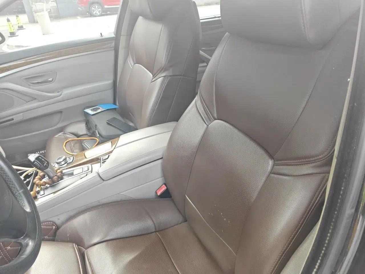 BMW 5 Series 2011 528Li Luxury Model — миниатюра 15