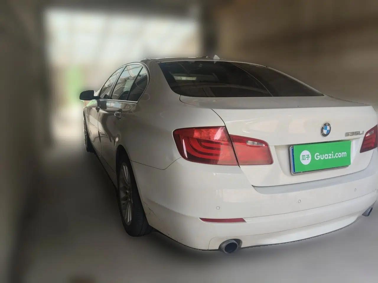 BMW 5 Series 2013 535Li Luxury Model — миниатюра 4
