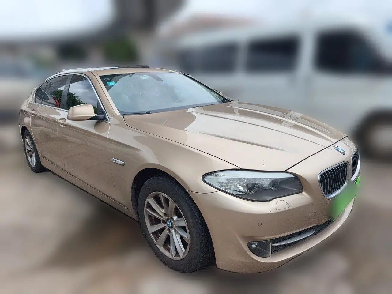 BMW 5 Series 2013 520Li Elegant Edition — миниатюра 3