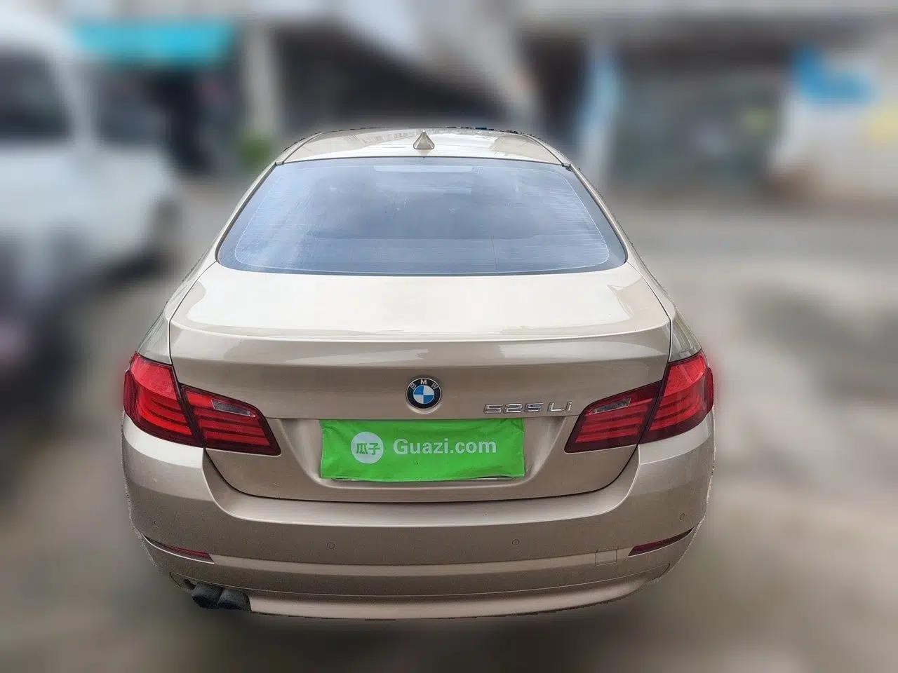 BMW 5 Series 2013 520Li Elegant Edition — миниатюра 5