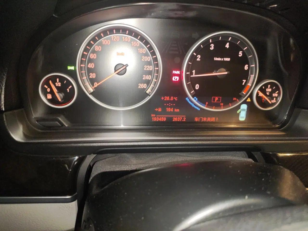 BMW 5 Series 2013 525Li Leading Model — миниатюра 12