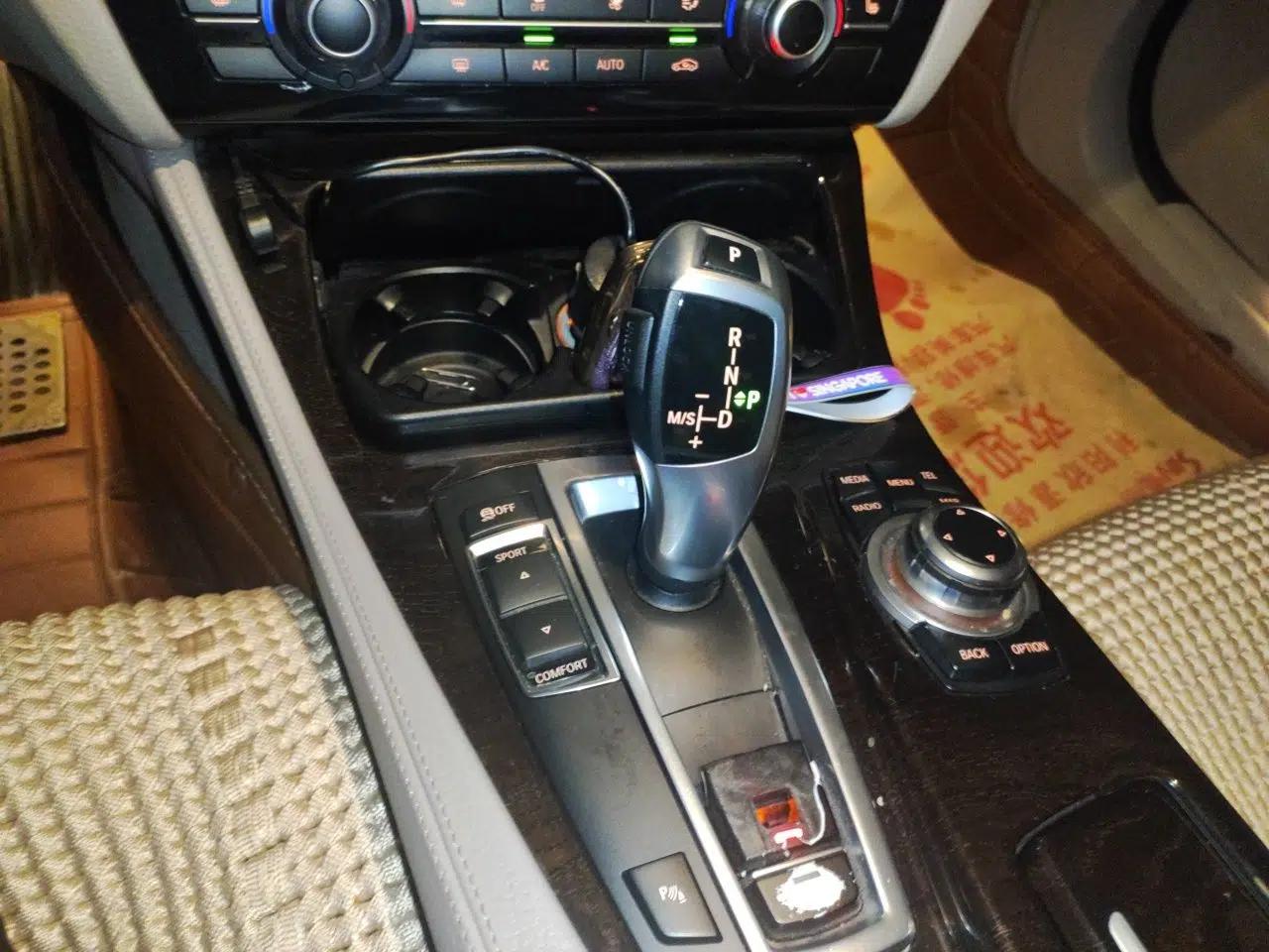 BMW 5 Series 2013 525Li Leading Model — миниатюра 14