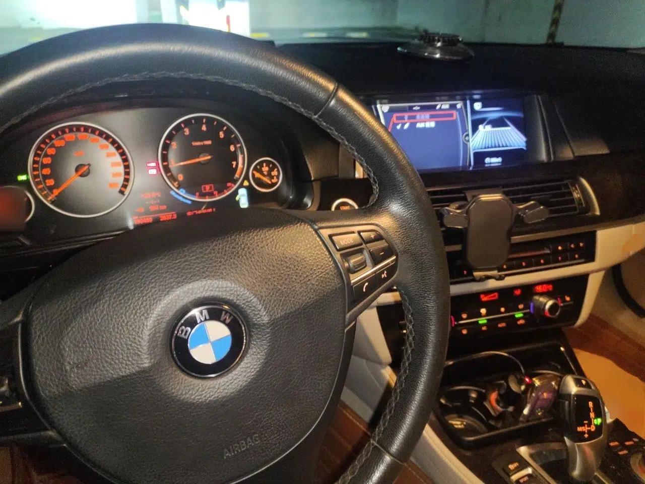 BMW 5 Series 2013 525Li Leading Model — миниатюра 9