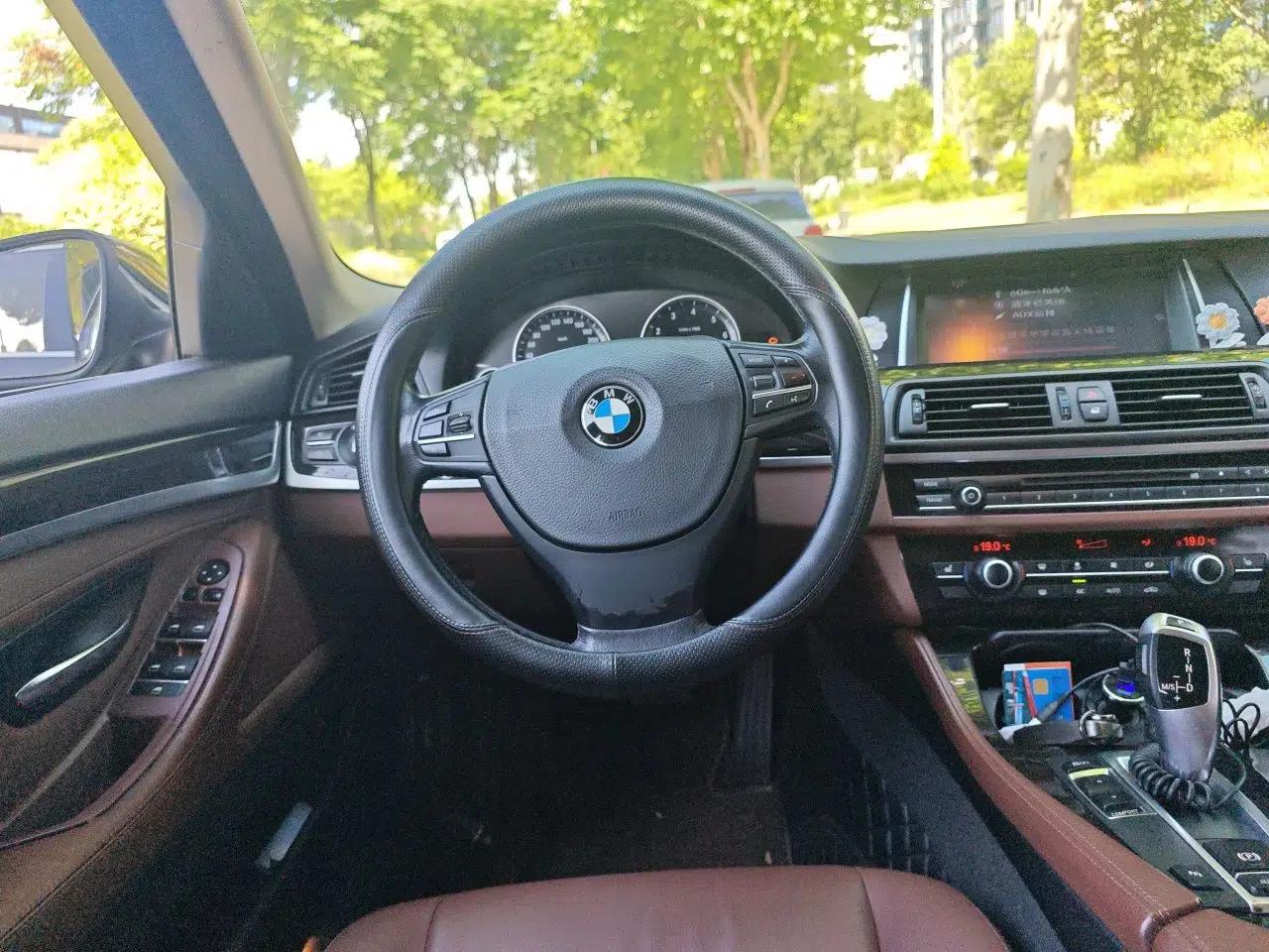 BMW 5 Series 2014 525Li Leading Model — миниатюра 10