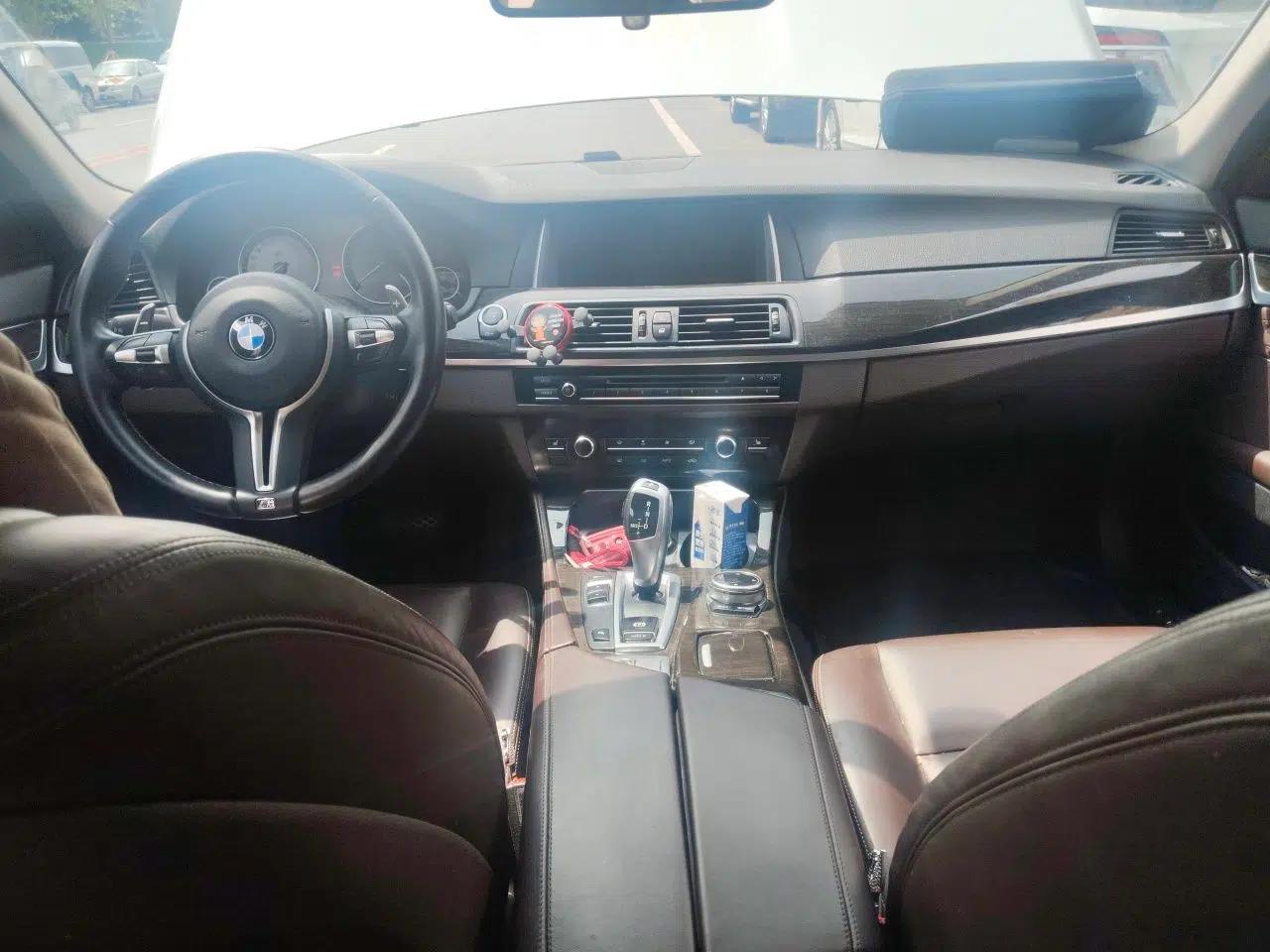 BMW 5 Series 2014 525Li Luxury Design Package — миниатюра 9