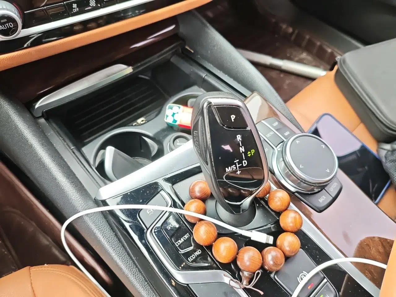 BMW 5 Series 2018 528Li Launch Special Edition — миниатюра 14