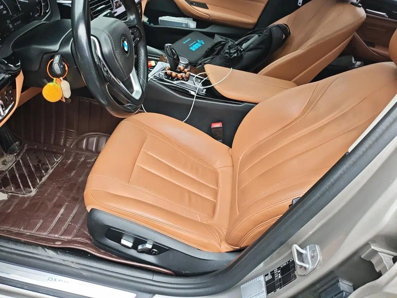 BMW 5 Series 2018 528Li Launch Special Edition — миниатюра 15