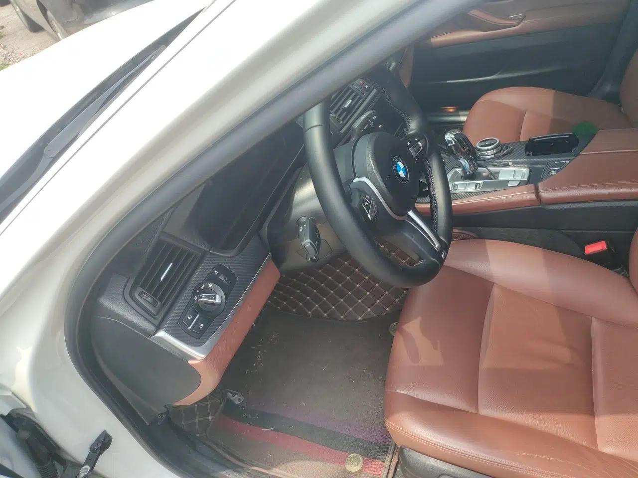 BMW 5 Series 2014 520Li Elegant Model — миниатюра 16