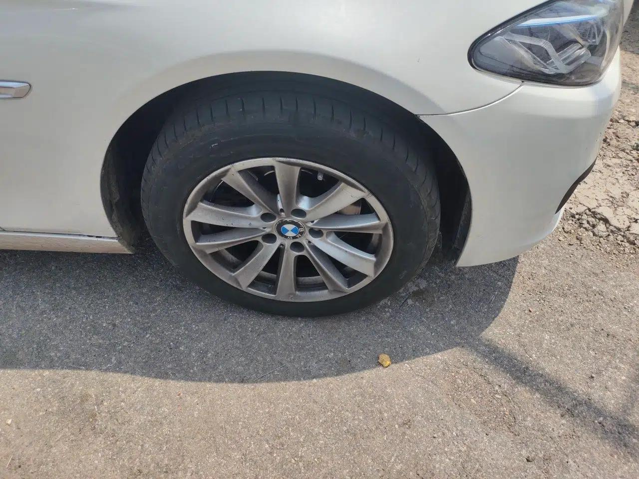 BMW 5 Series 2014 520Li Elegant Model — миниатюра 8